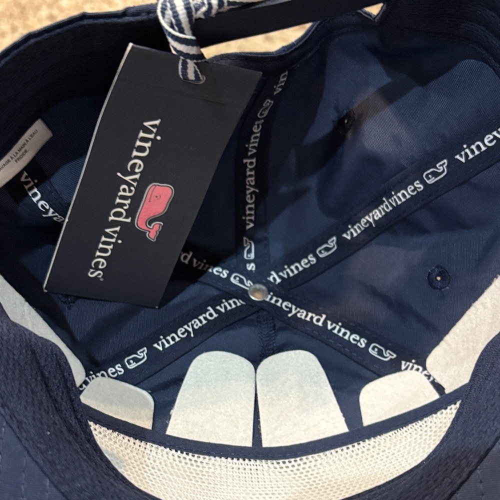 Vineyard Vines Dark Blue Hat with Red and White Details - Picture 4 of 4